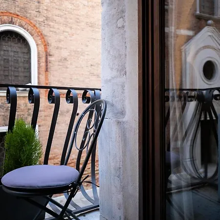 Ca' San Giorgio Bed & Breakfast Benátky