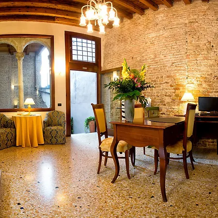 Ca' San Giorgio 4* Venetië