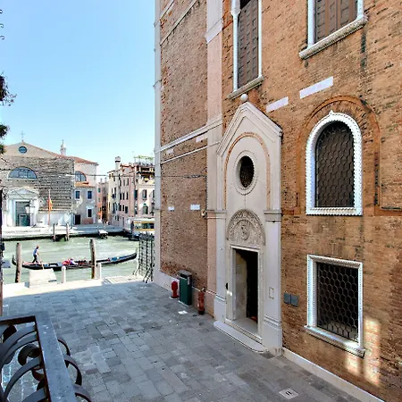 Ca' San Giorgio Bed & Breakfast