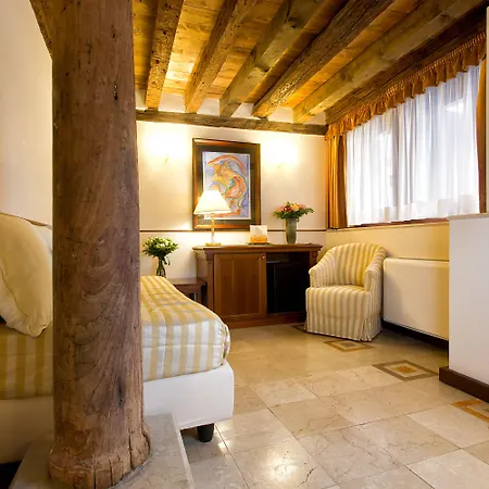 Ca' San Giorgio B&B Bed & Breakfast Venice