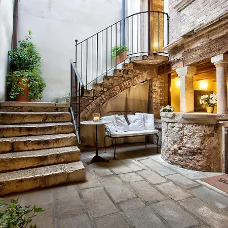 Ca' San Giorgio B&B 4*